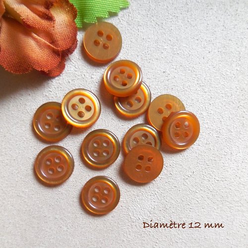 12 petits boutons ronds - couleur dorée - 12 mm