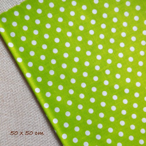 1 coupon tissu coton - vert clair à pois blancs - 50 x 50 cm