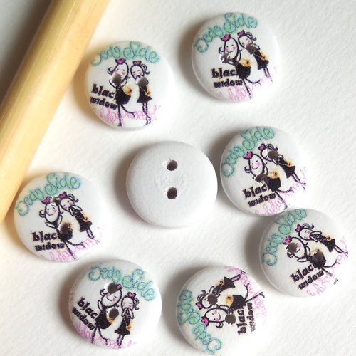 8 boutons en bois motif black widow