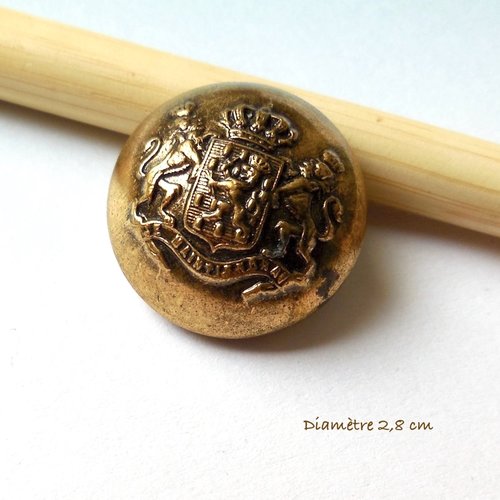 Bouton ancien motif armoiries - 28 mm
