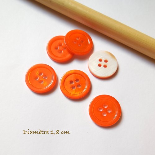 6 boutons ronds nacre véritable orange - 18 mm