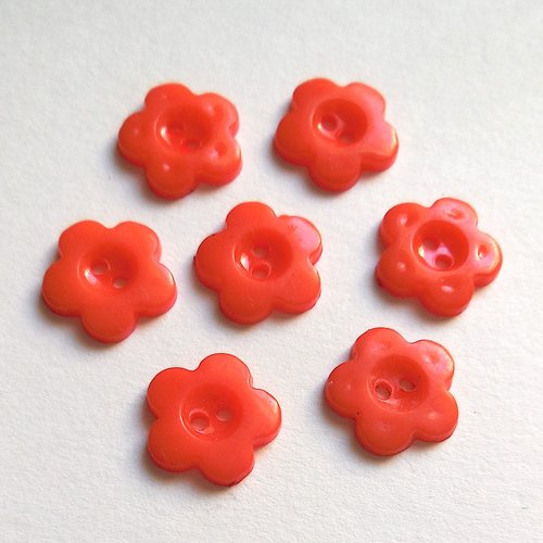 7 boutons fleurs couleur corail - 14 mm