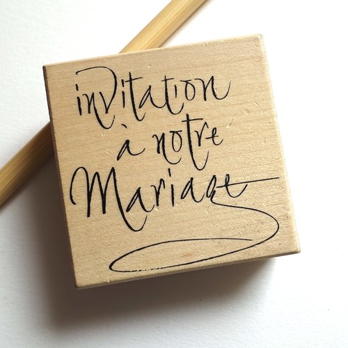 Tampon en bois invitation mariage