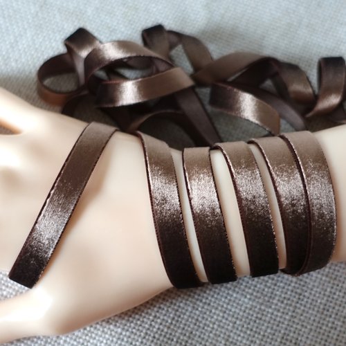 5 mètres de ruban mokuba velours marron