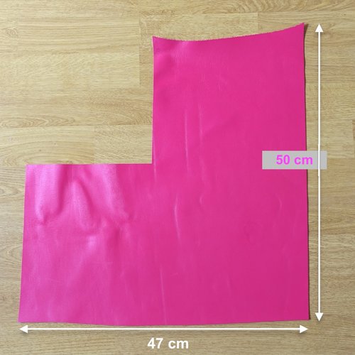 Coupon de cuir véritable de vachette - couleur magenta-fuchsia