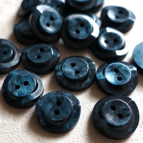 6 boutons ronds vintage