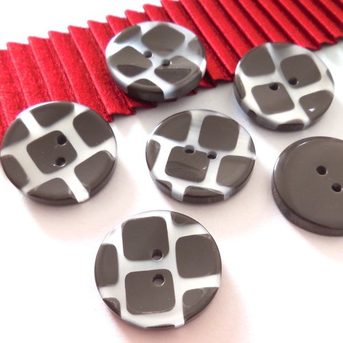6 boutons ronds vintage