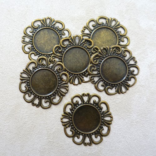 6 estampes filigrane en métal couleur bronze
