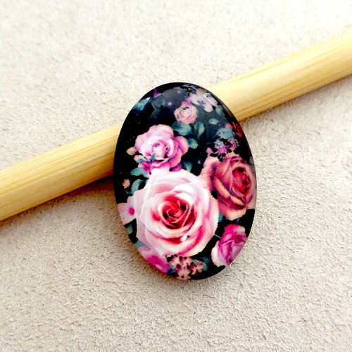 Cabochon verre ovale - motif floral roses