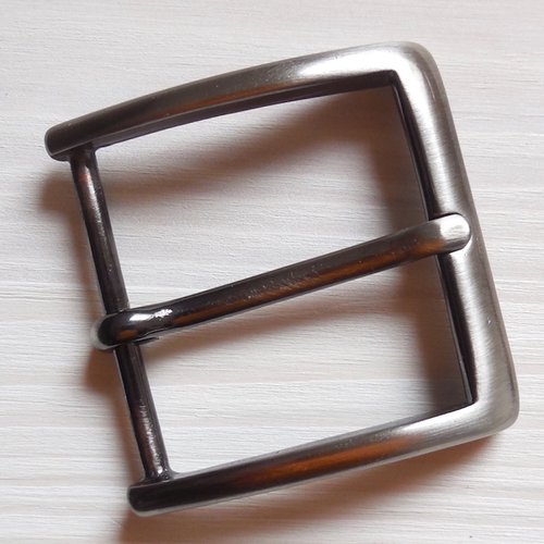 Boucle de ceinture métal gun