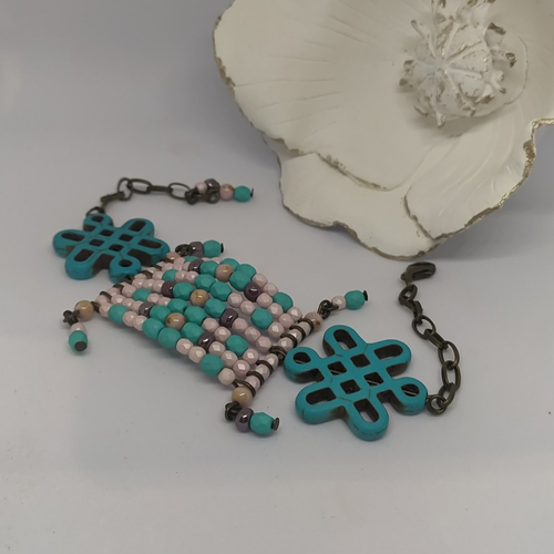 Bracelet turquoise, rose nacré et marron