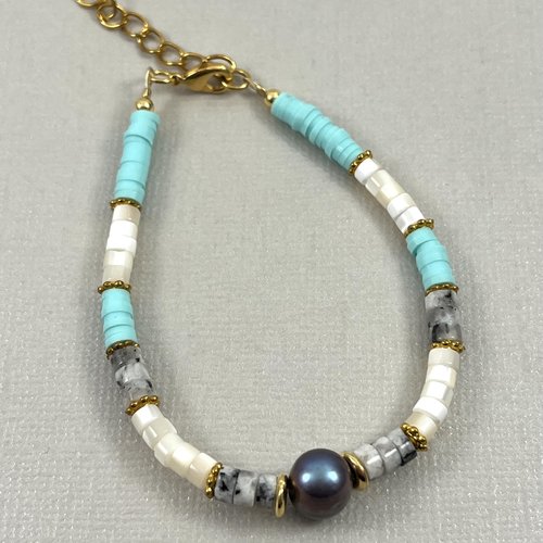 Bracelet en perles heishi, type surfeur, ton bleu et gris