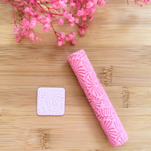 Rouleau texture pour polymère | roller texture | fabrication de bijoux| outils en pâte polymère | rouleau texture fleurit