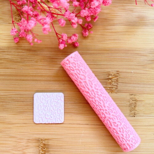 Rouleau texture pour polymère | roller texture | fabrication de bijoux| outils en pâte polymère | rouleau texture léopard