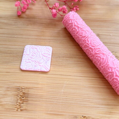 Rouleau texture pour pâte polymère | roller texture | fabrication de bijoux | outils en pâte polymère | rouleau texture roses