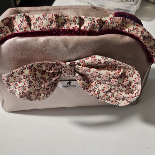 Trousse de toilette un biais d' amour fleurs