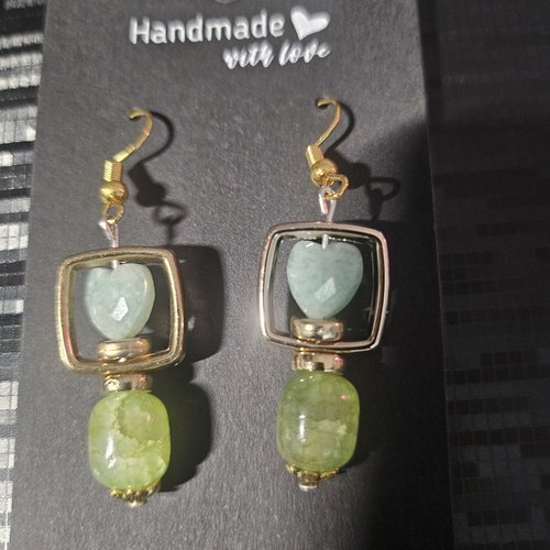 Boucles d’oreilles fantaisies coeurs verts