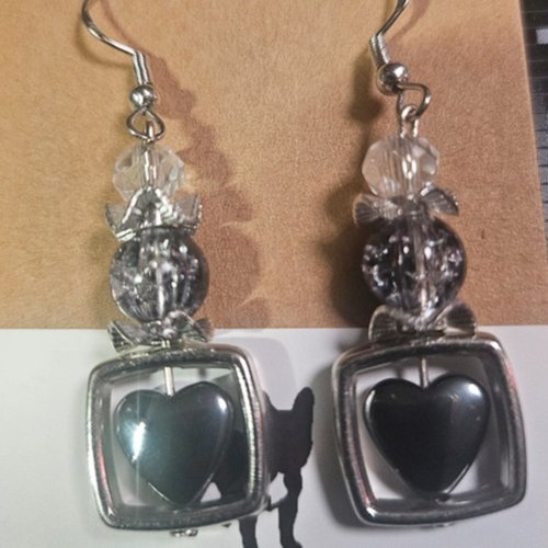 Boucles d’oreilles fantaisies un cœur d argent