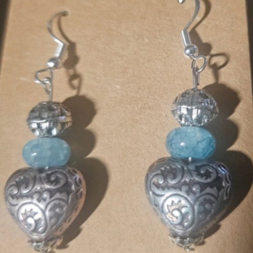 Boucles d’oreilles fantaisies un biais d'amour perles de cœurs
