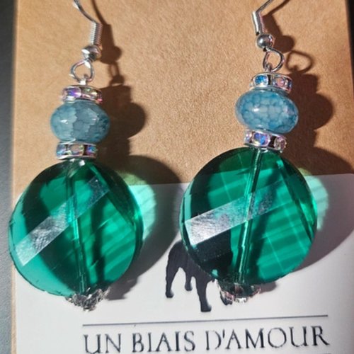 Boucles d’oreilles fantaisies un biais d'amour perles de verre