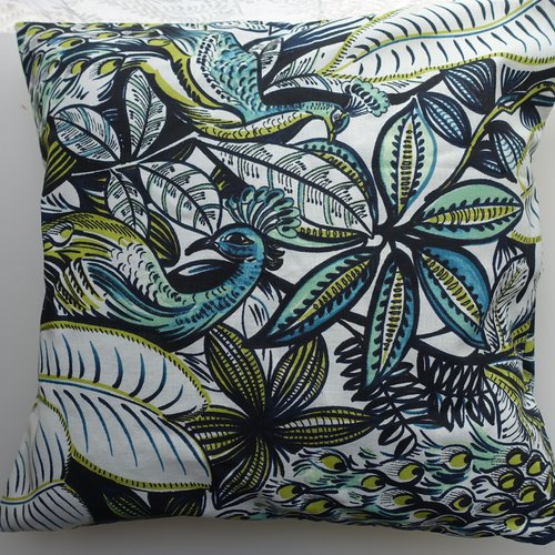 Coussin avec sa housse