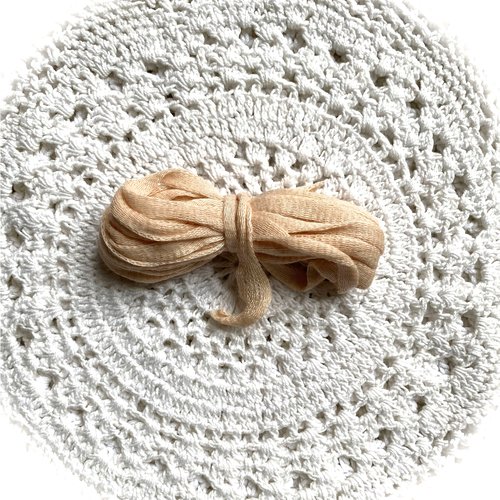 Lacet coton pétale 5 mm  pour broderie au ruban