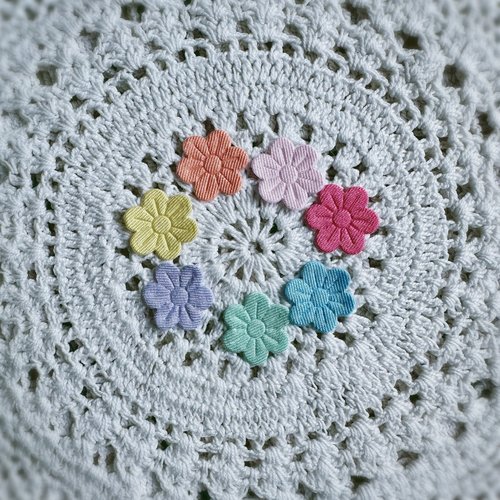 Lot de 7 fleurs multicolores