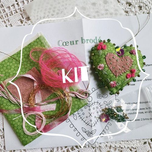 Kit cœur brodé à suspendre