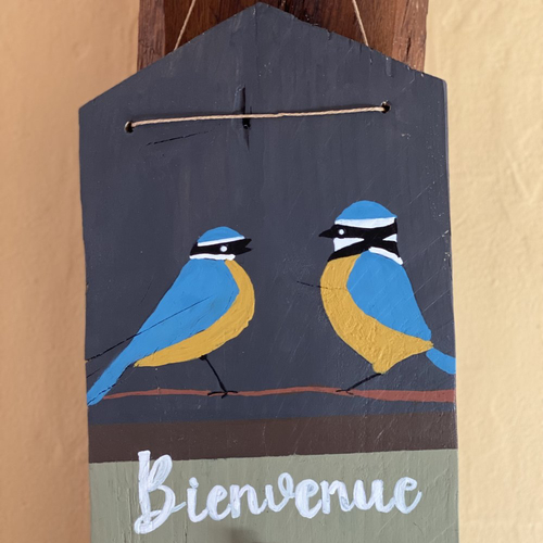 Accroche murale en bois « bienvenue »