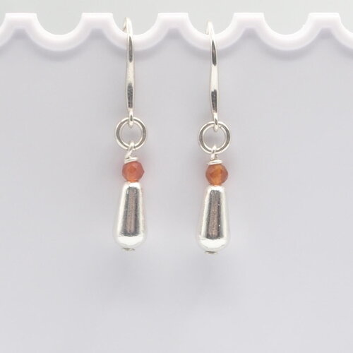 Boucles d'oreilles garance gouttes avec cornaline argent massif