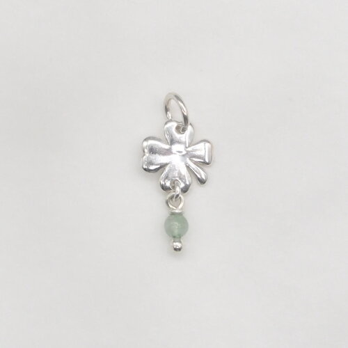 Pendentif lucky trèfle à 4 feuilles avec aventurine argent massif