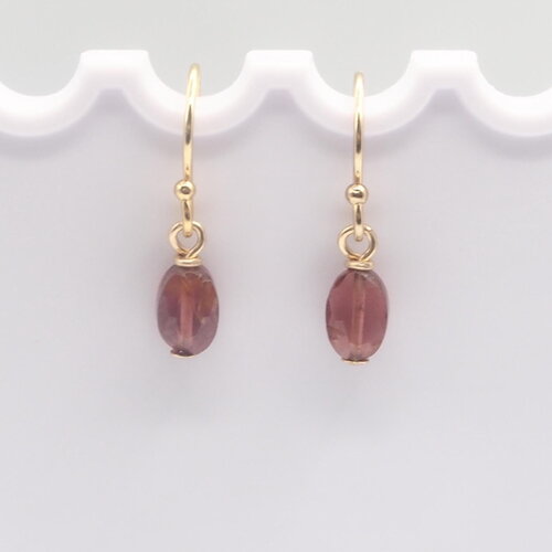 Boucles d'oreilles ada grenat almandin or 14 carats (gold filled)