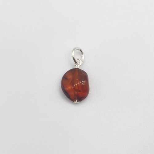 Pendentif antis ambre jaune argent massif