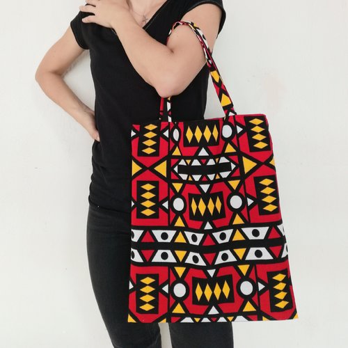 Tote bag ethnique, sac cabas, sac fourre-tout, sac rouge noir jaune blanc, accessoire été, style africain, tissu coton, cadea