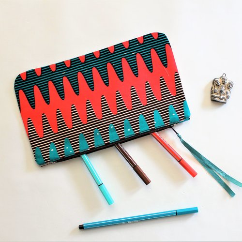 Trousse maquillage, trousse stylos, pochette ethnique, motifs géométriques, trousse sac, sac rangement, vagues