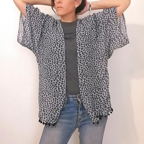 Kimono mousseline, kimono bohème, veste légère, imprimé animal, kimono pour femme, tenue de plage, cardigan boho taille un