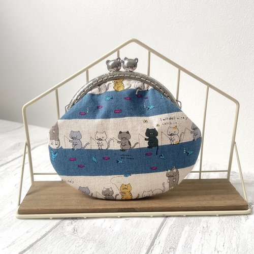Porte monnaie avec motif chatons font la pêche en coton lin japonais//tissu japonais//bourse chat//cadeau pour elle