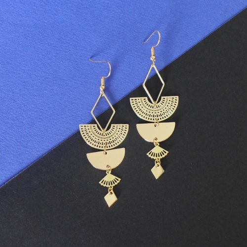 Longues boucles d'oreilles dorées bohème chic style gipsy