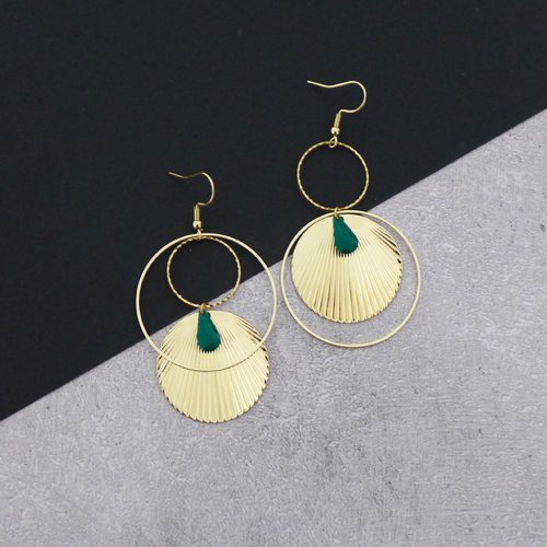 Boucles d'oreilles asymétriques doré et vertes, grandes boucles d'oreilles dépareillées graphiques rondes émail vert, cadeau femme