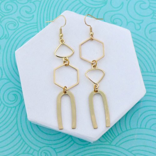 Boucles d'oreilles asymétriques géométriques dorées, boucles d'oreilles hexagone triangle graphique acier inoxydable doré, cadeau noel