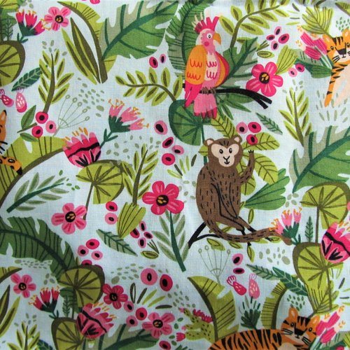 Coupon De Tissu En Coton Imprime Jungle Avec Animaux 40 X 45 Cm Tissu Exotique Et Tropicalpour Couture Ou Patchwork Un Grand Marche