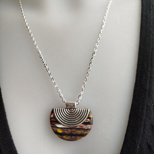 Collier en argile polymère