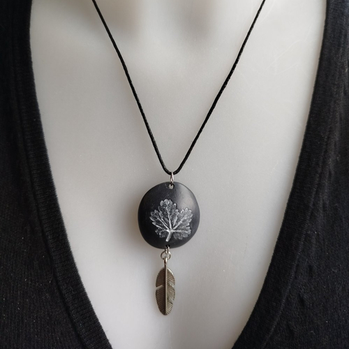 Collier en argile polymère