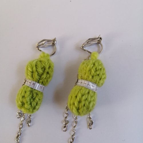 Kit boucles d'oreilles clip  pelote de laine, vert anis