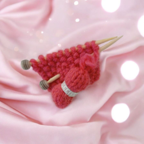 Magnet, pelote et tricot, en laine