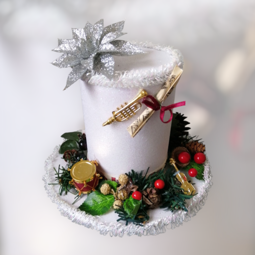 Chapeau de décoration de noël artisanal