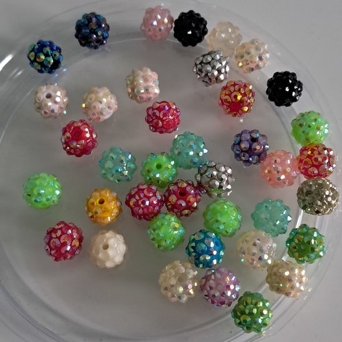 Lot perles strass multicolores