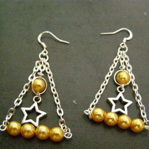 Boucles d'oreilles perles et étoile