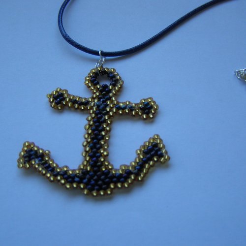 Collier, ancre marine