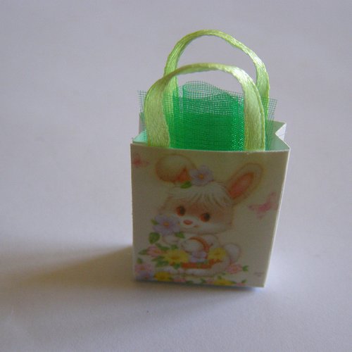 Sac miniature, maison de poupée, collection, pâques